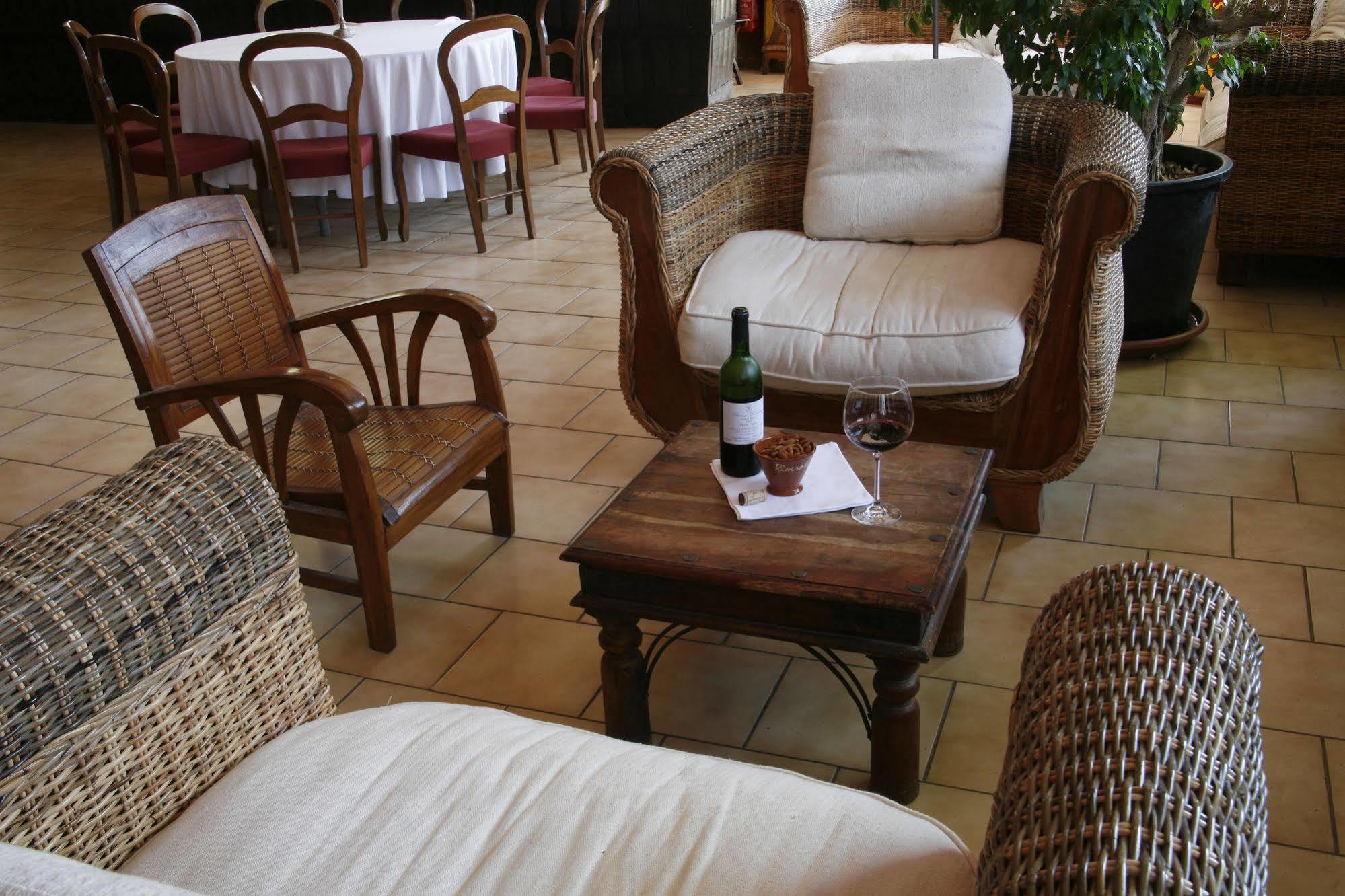 Hotel Des Vignes Rivesaltes Esterno foto