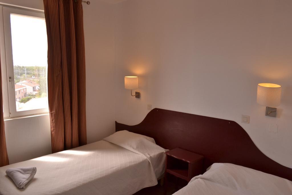 Hotel Des Vignes Rivesaltes Esterno foto